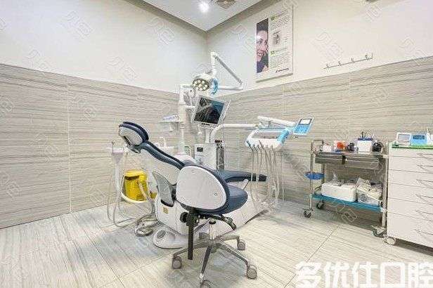 2023武汉种植牙价格表已翻新 单颗/半口/全口收费标准都包含(图1)