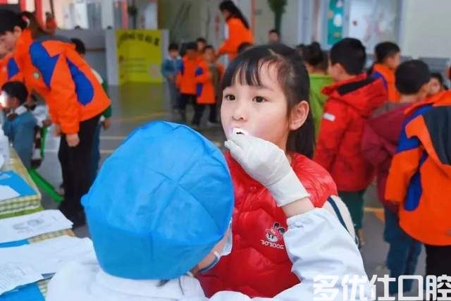隆回县人民医院开展儿童口腔公益涂氟系列活动(图10)
