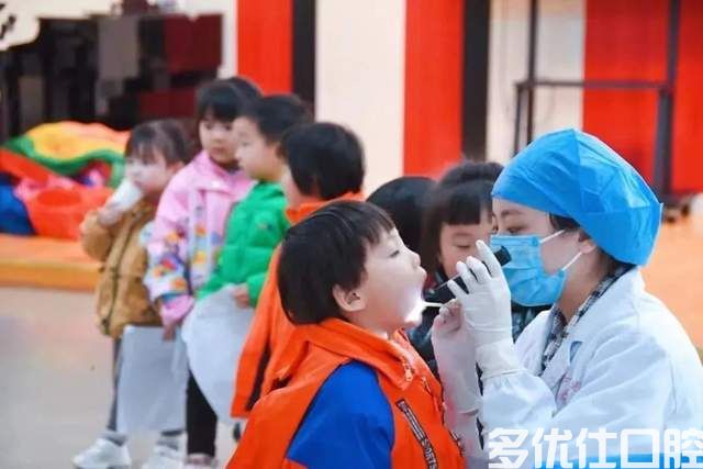 隆回县人民医院开展儿童口腔公益涂氟系列活动(图12)