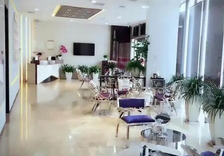 兴义丽美婷整形美容医院，兴义刘德欣医疗美容诊所哪家更厉害