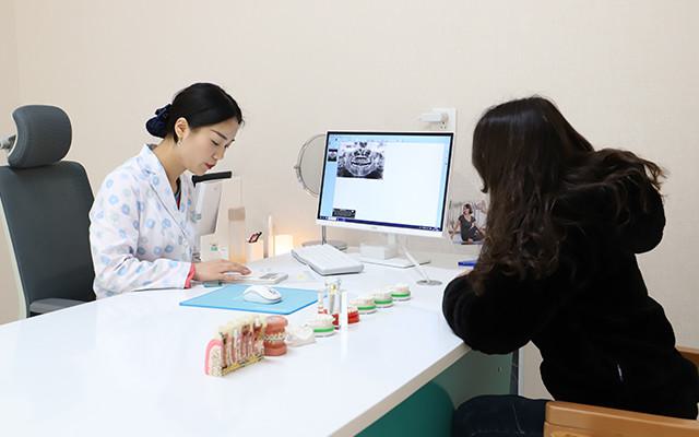 重庆渝北团圆口腔医院地址电话-公交地铁-2店种植牙价格2600+(图1)
