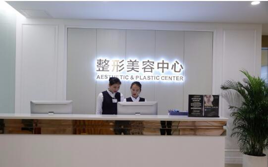 广州微创瘦小腿排名top10正规医院对比选择！广州斑夫人医疗美容诊所可以闭眼入~